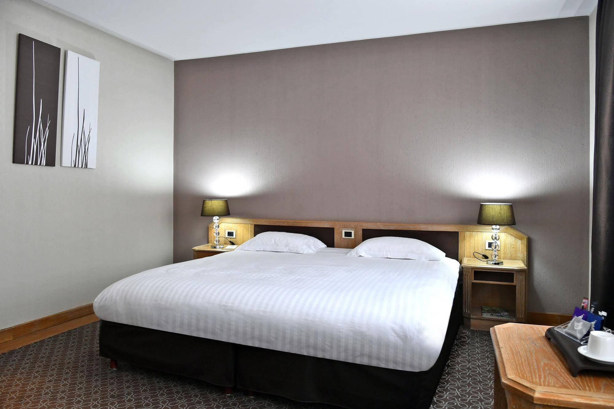Triple Room,39336229:JPEG
