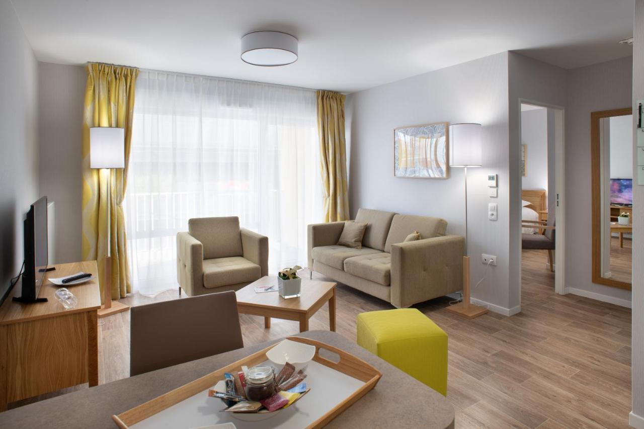 Two-Bedroom Apartment,971381800:JPEG